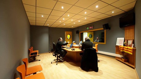 Imatge pels mitjans: Estudi de podcast a Olesa Ràdio