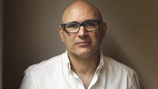 Imatge pels mitjans: L'escriptor olesà, Santi Baró, explica la vida d'un escriptor professional